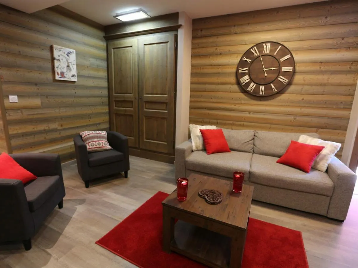 Appartement 4 Pieces 8 Pers, Sud, Pres Du Telepherique, Avec Terrasse Et Equipements Modernes - Fr-1-263-217 Valloire