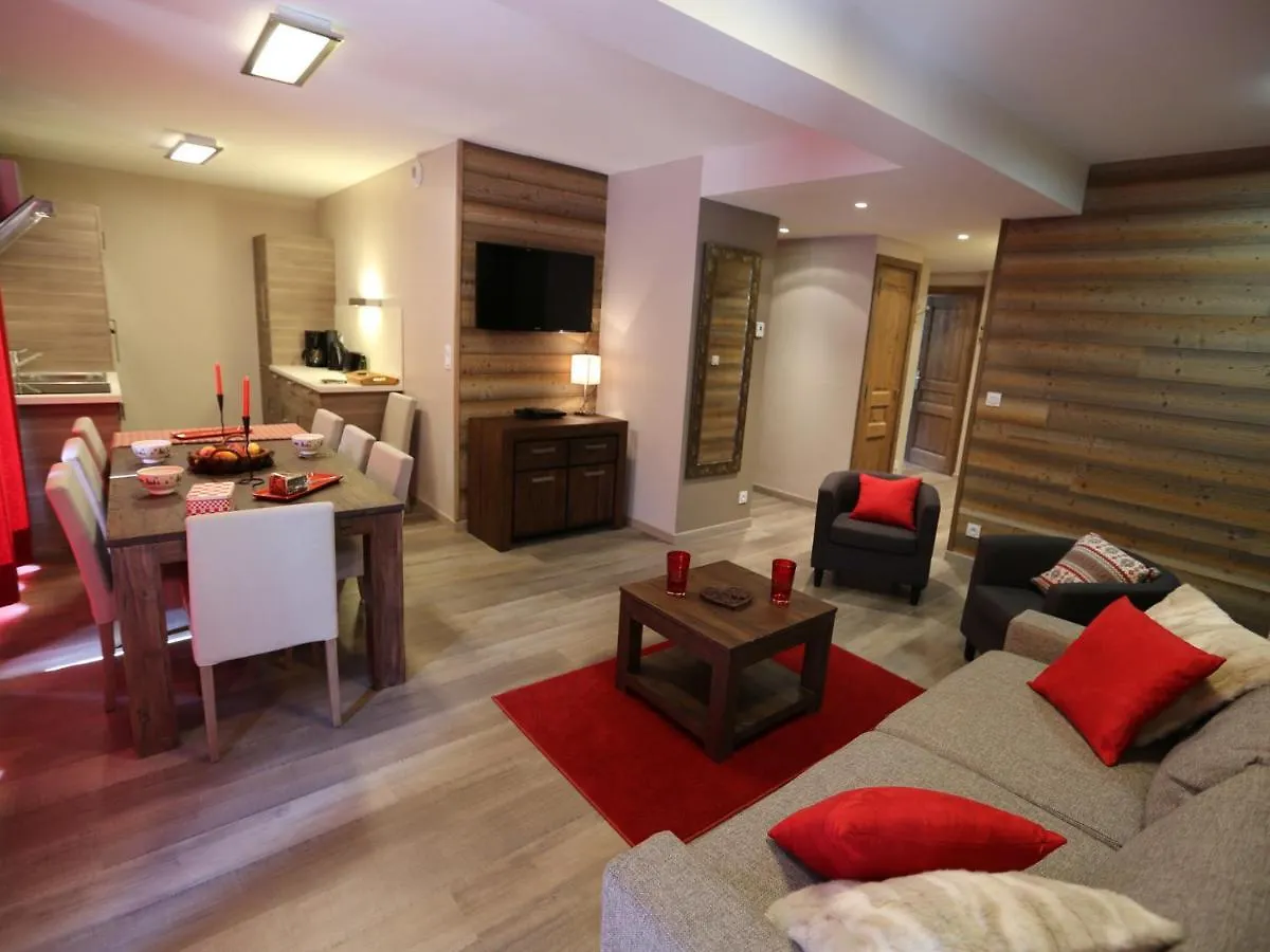 Appartement 4 Pieces 8 Pers, Sud, Pres Du Telepherique, Avec Terrasse Et Equipements Modernes - Fr-1-263-217 Valloire 0*,  France